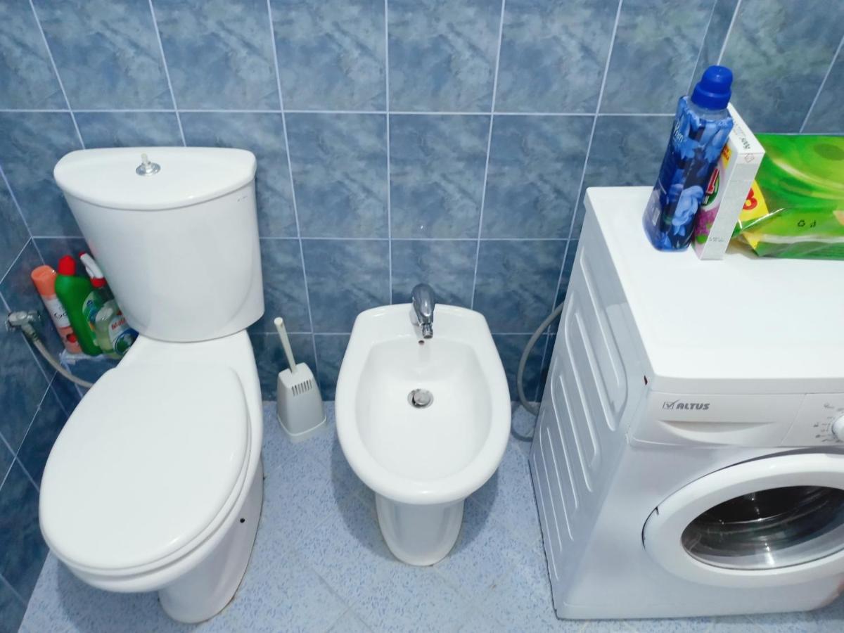 Kristi Apartment 2 Min To Sea Netflix & Espresso Station Sarande Bagian luar foto