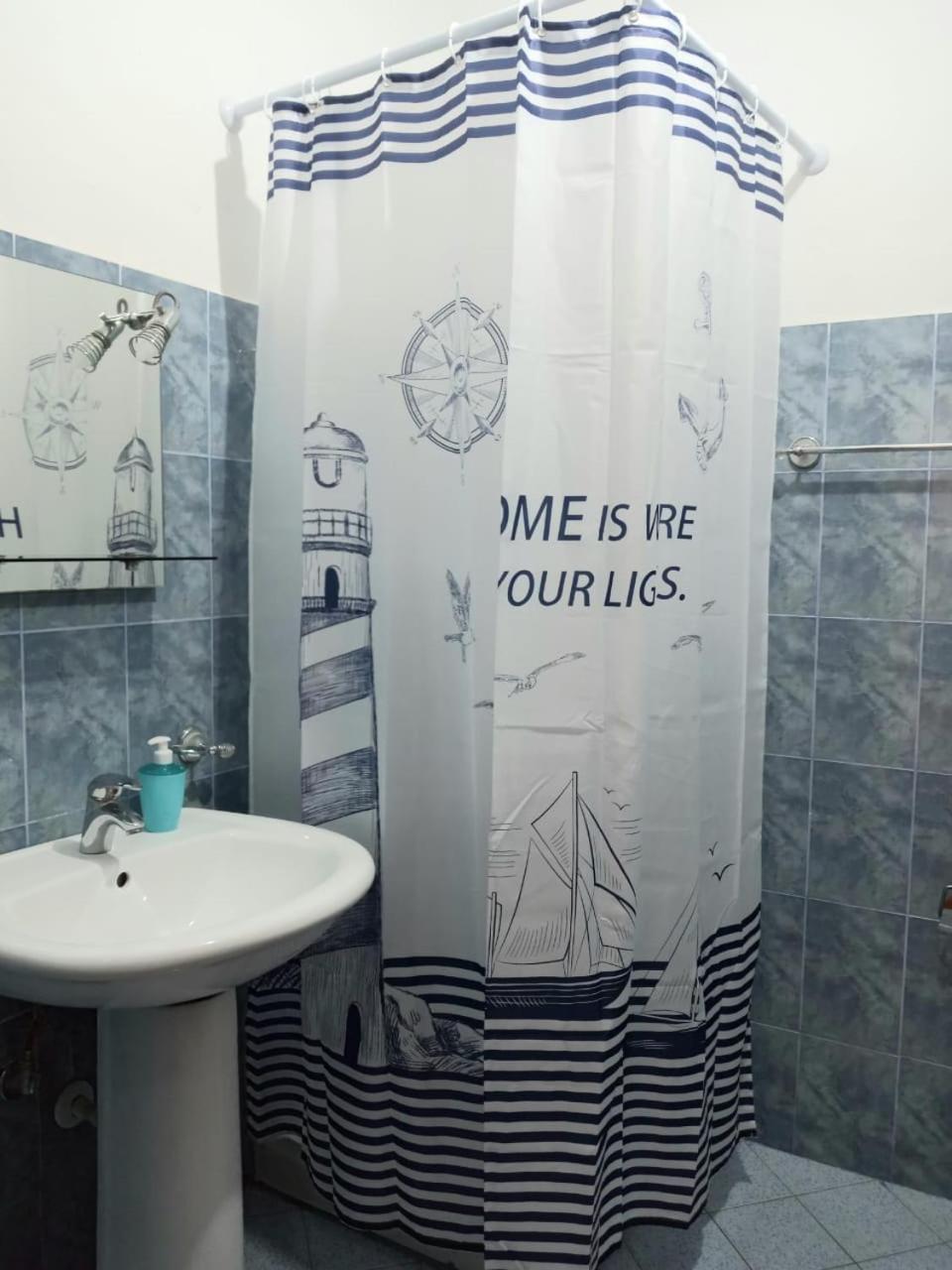 Kristi Apartment 2 Min To Sea Netflix & Espresso Station Sarande Bagian luar foto